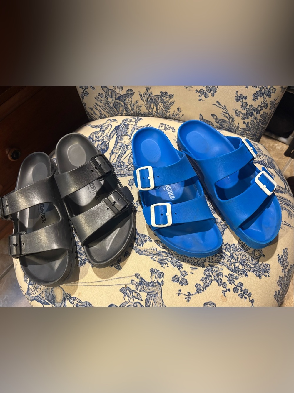 Birkenstock Arizona Essentials size 39 (8 1/2)